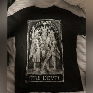 tarot card graphic tee